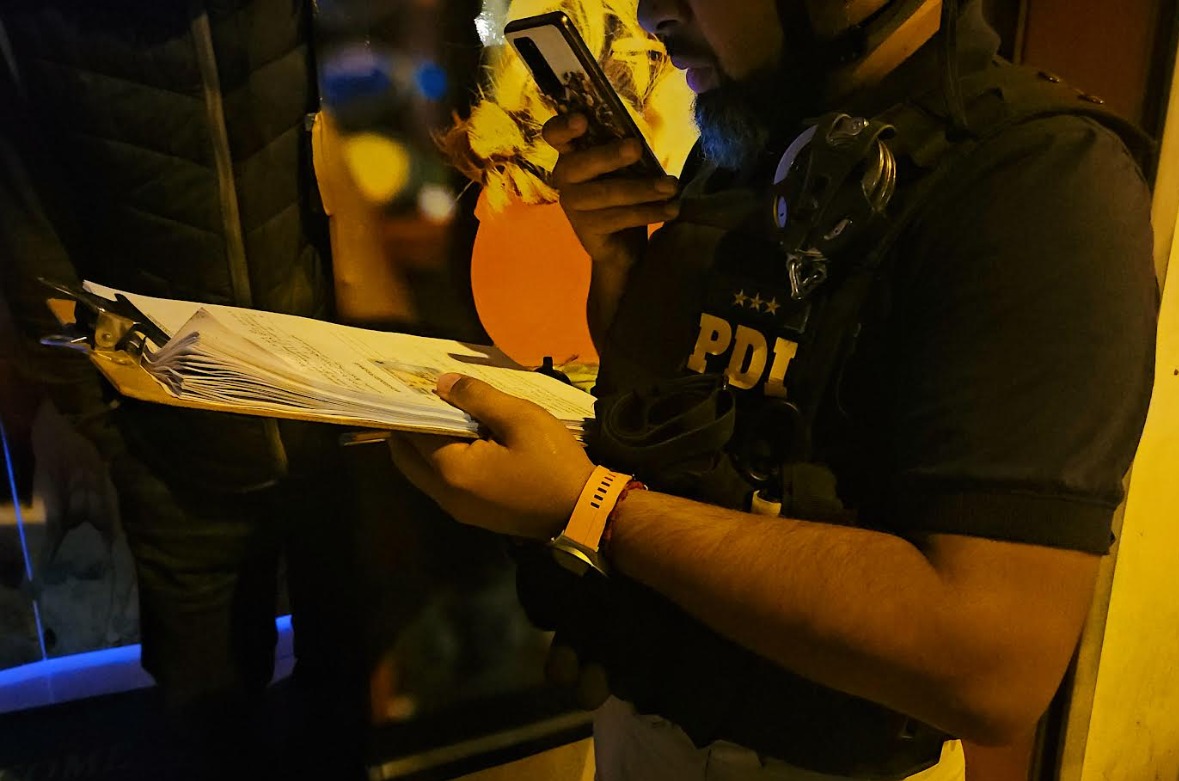 PDI ATACAMA DENUNCIÓ A 19 EXTRANJEROS TRAS DOS OPERATIVOS DE FISCALIZACIÓN REALIZADOS EN VALLENAR