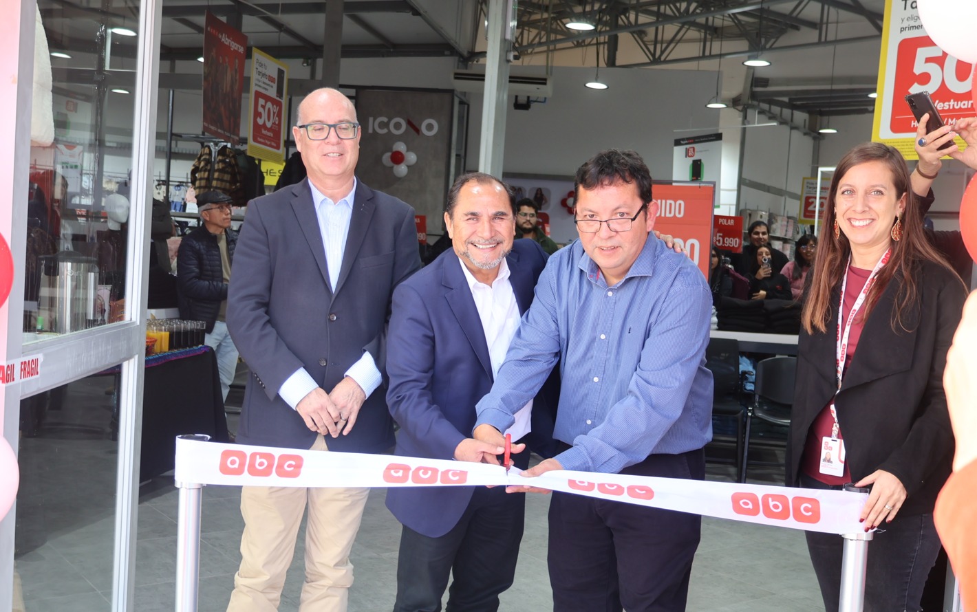 Alto Hospicio: Inauguran nueva tienda ABC en la comuna