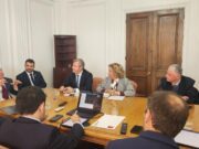 Senador Renzo Trisotti lidera reunión con Hacienda para proyectar el futuro de ZOFRI