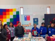 Cesfam Yandry Añazco realiza entrega de aguayos y agendas prenatales fortaleciendo el control prenatal intercultural