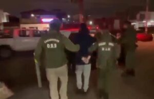 Carabineros del OS-9 detienen a grupo familiar