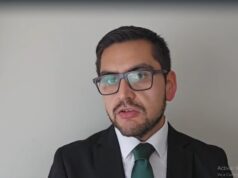 Conductor ebrio choca contra portón en Iquique y deja en riesgo vital a una ocupante