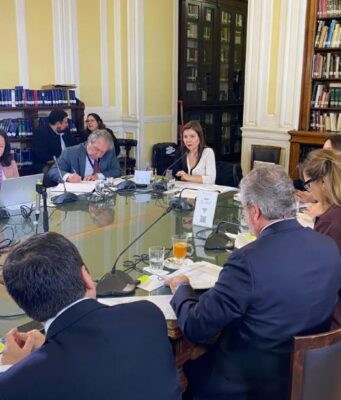 Comisión Mixta acuerda votar la próxima semana norma sobre expulsiones administrativas