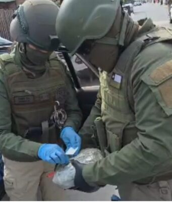 GOLPE DIECIOCHERO DEL OS-7: CARABINEROS INCAUTÓ MÁS DE UNA TONELADA DE DROGAS Y DESARTICULÓ ORGANIZACIÓN CRIMINAL