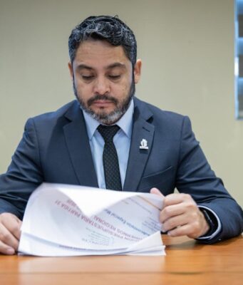 Gobernadores piden al Gobierno no reducir recursos a las regiones para 2027