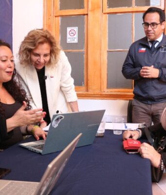 DELEGADA PRESIDENCIAL ENCABEZA INICIO DE POSTULACIONES A LA TARJETA BANCO DE MATERIALES PARA JEFAS DE HOGAR EN TARAPACÁ