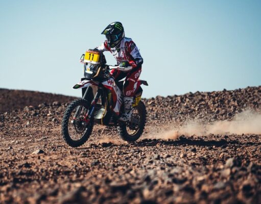 Ignacio “Nacho” Cornejo avanza con solidez en la Etapa 1 del Rallye du Maroc.