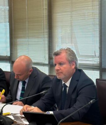 Trisotti anuncia incorporación de Tarapacá a la Mesa de Reconstrucción: “Este es un avance concreto para nuestra región”